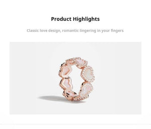 استعراض الميزات والتفاصيل لقطع مجوهرات apm الراقية - Feature highlights of the iconic apm monaco ring.