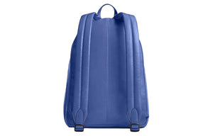 Full back view of an authentic Coach Westway 32 blue leather backpack featuring a sturdy top handle and comfortable shoulder straps.
عرض خلفي كامل لحقيبة ظهر كوتش ويست واي 32 أصلية جلد باللون الأزرق يتميز بمقبض علوي متين وأحزمة كتف مريحة.