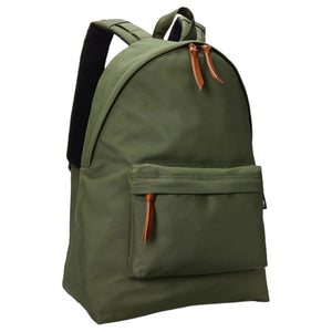 Side angle view of an original Ralph Lauren olive green backpack showing durable canvas fabric and spacious design for school essentials.
عرض من الزاوية الجانبية لحقيبة ظهر رالف لورين أصلية باللون الأخضر الزيتوني يوضح القماش المتين والتصميم الواسع لمستلزمات المدرسة.