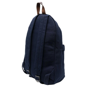 Side angle view of an original Ralph Lauren Polo Bear navy blue backpack showing durable canvas fabric and spacious design for school essentials.
عرض من الزاوية الجانبية لحقيبة ظهر Ralph Lauren Polo Bear باللون الكحلي أصلية يوضح القماش المتين والتصميم الواسع لمستلزمات المدرسة.