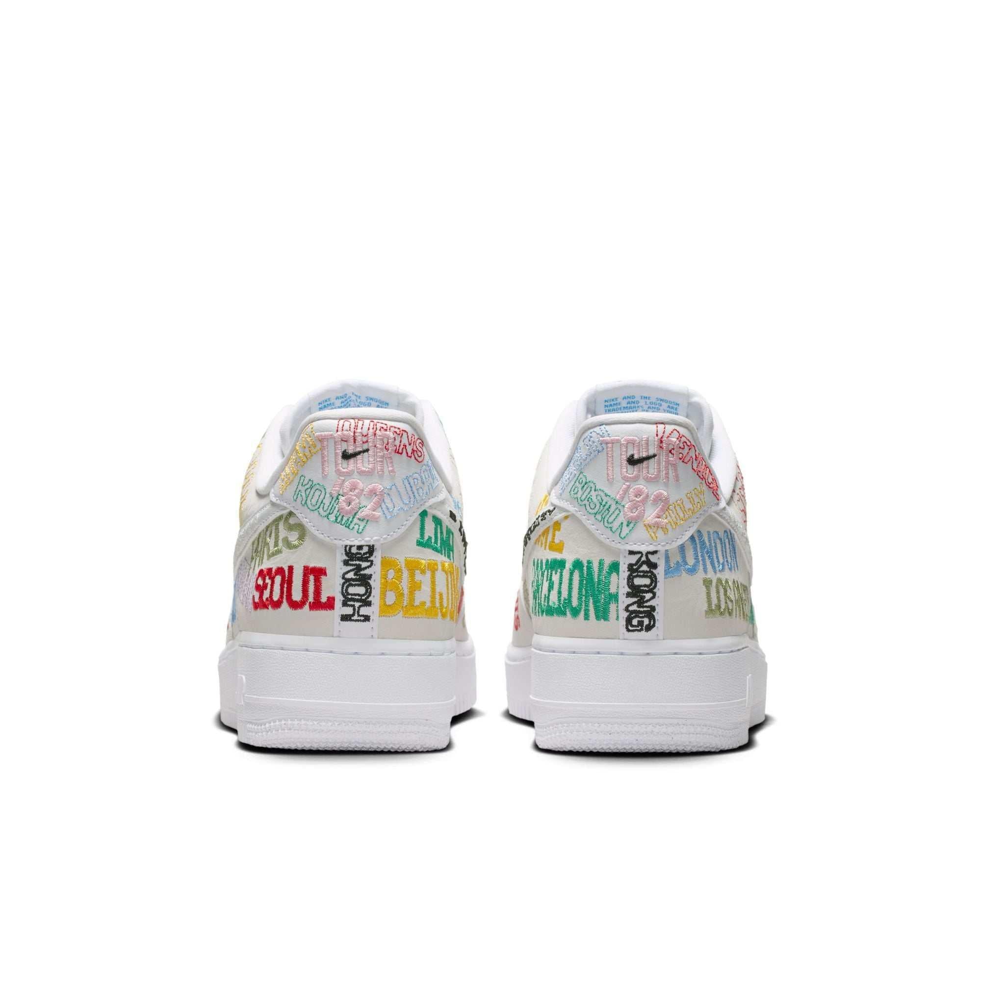 حذاء Nike Air Force 1 Low أبيض بتطريز ملون لمدن العالم.