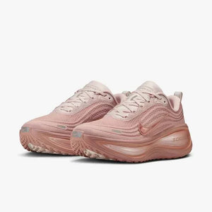 Nike Vomero Plus Women's حذاء الجري على الطرق للنساء.