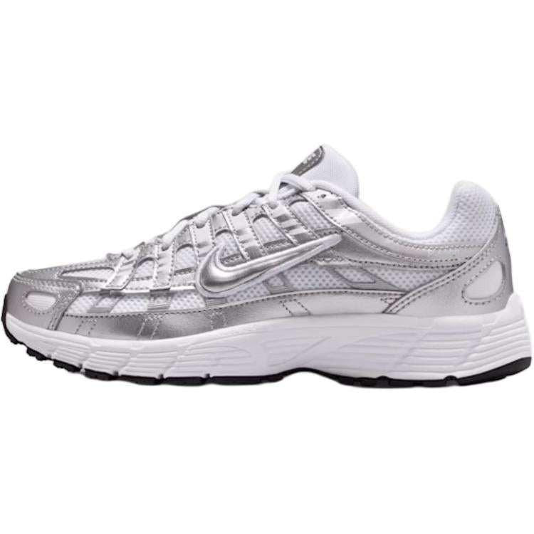 Experience everyday comfort with Nike Shoes and حذاء نايك الأصلي، مما يقدم أفضل خيارات شوز نايك مع حذاء Nike P-6000 بلون فضي ورمادي وأبيض وتصاميم nike schuhe.