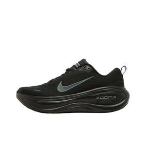 Inspect the complete look of Nike Shoes and حذاء نايك الأصلي الذي يضمن راحة شوز نايك، مع ميزات حذاء Nike Vomero Plus أسود للجري ومواصفات nike schuhe.