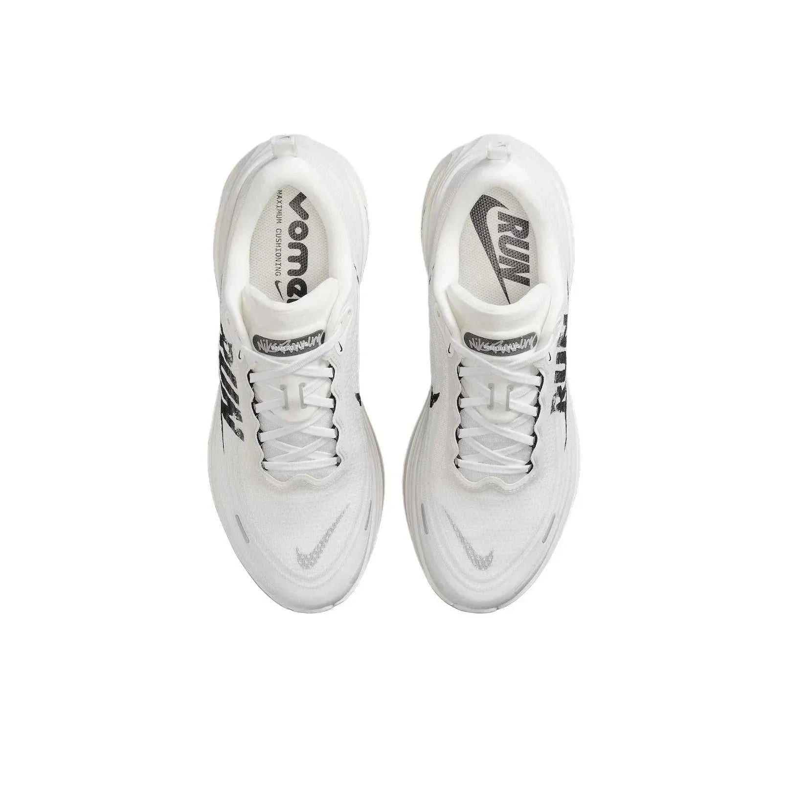 Nike Vomero Plus حذاء الجري على الطرق للرجال.
