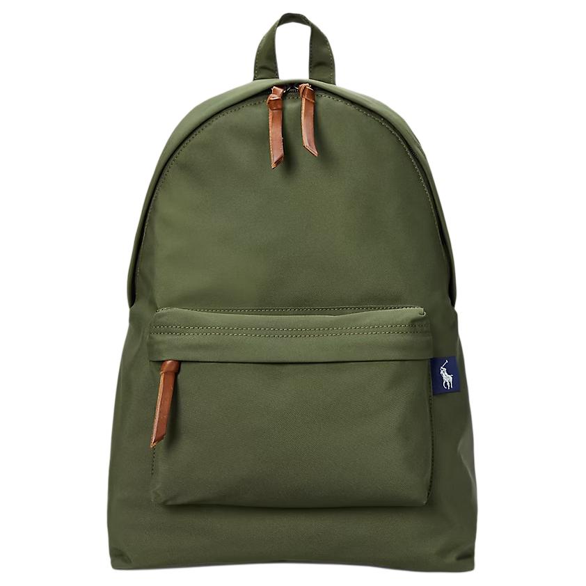 Full front view of an authentic Polo Ralph Lauren olive green backpack, suitable for students for back-to-school and daily use.

عرض أمامي كامل لحقيبة ظهر Polo Ralph Lauren أصلية باللون الأخضر الزيتوني، مناسبة للطلاب لموسم العودة للمدرسة والاستخدام اليومي.