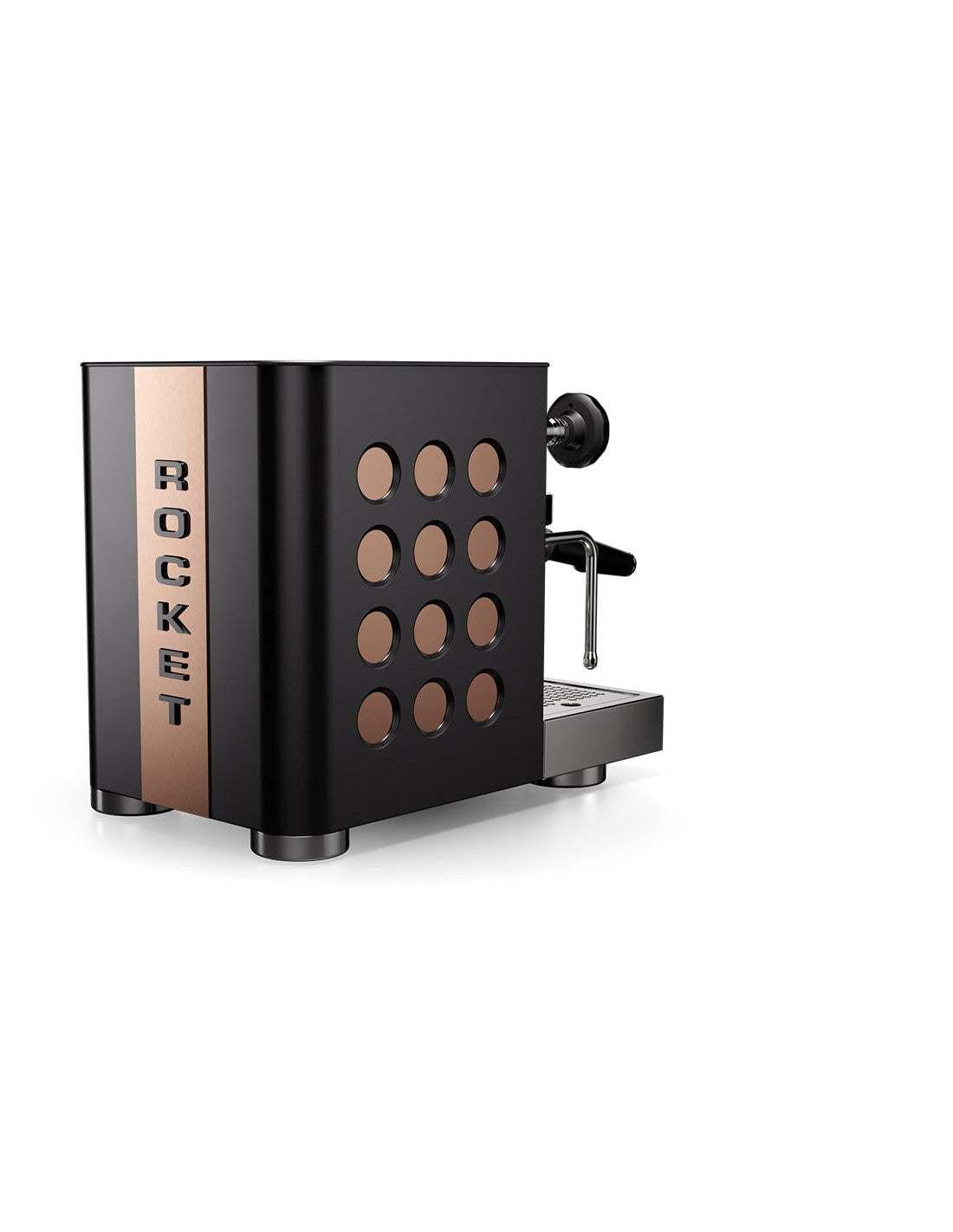 البروفايل الجانبي باللون الأسود والنحاسي لـ مكينة قهوه Rocket APP TCA black copper side profile.