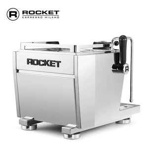 شعار Rocket على ظهر ماكينة R9 One